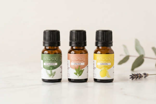 Kit de 3 frasco ámbar de aceites esenciales de Romero Kawsay de 10 ml 100% puro y grado terapéutico para aromaterapia, masajes y regulación emocional.
